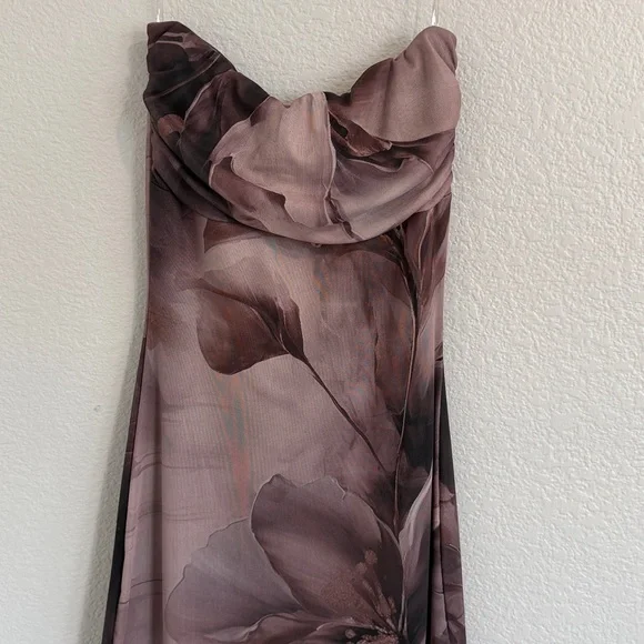 Windsor strapless floral dress - Picture 5 of 11